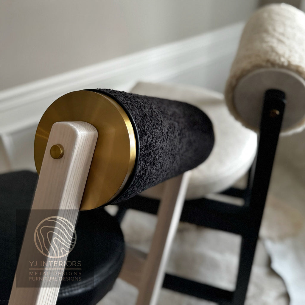 Rody bolster tk stool brass